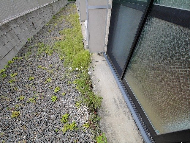 バルコニー　外からの目が気にならないバルコニーで洗濯物が干せます