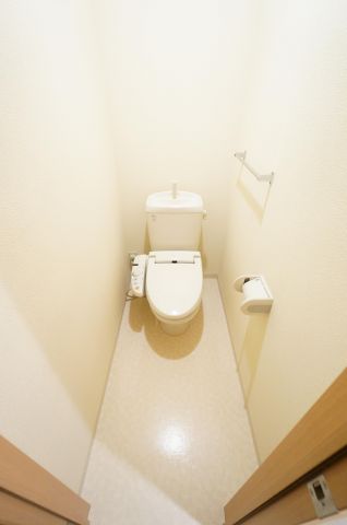 トイレ　※同物件・同タイプの写真です。