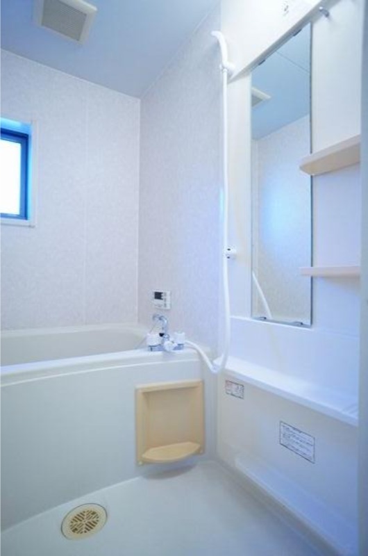 バス・シャワールーム　図面と現状に相違がある場合には現状を優先