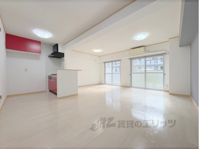 居室・リビング　リビング