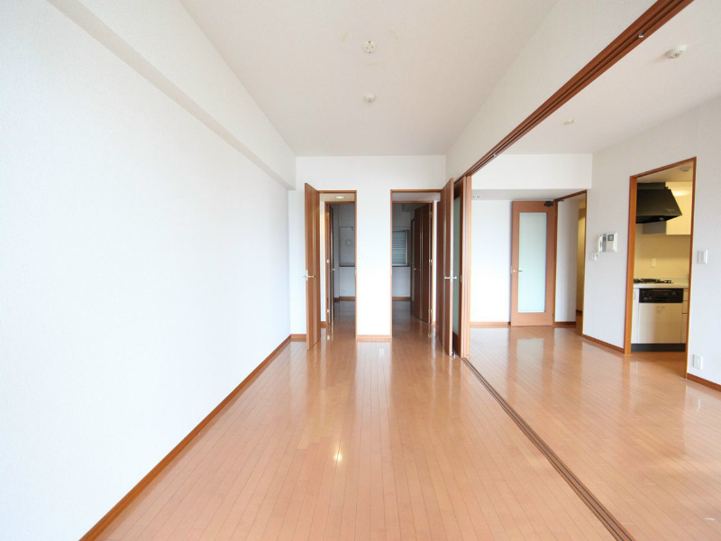 その他部屋・スペース　洋室8.5帖　ＬＤＫ17.3帖とつなげても仕切っても使えます