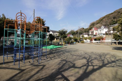 公園　ハイランド3丁目公園第2（公園）まで233m