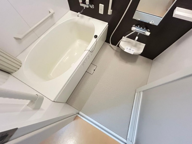 バス・シャワールーム　浴室