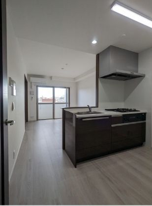 キッチン　※類似物件の写真となります。現状優先。