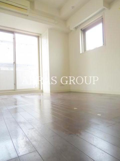 居室・リビング　同仕様写真