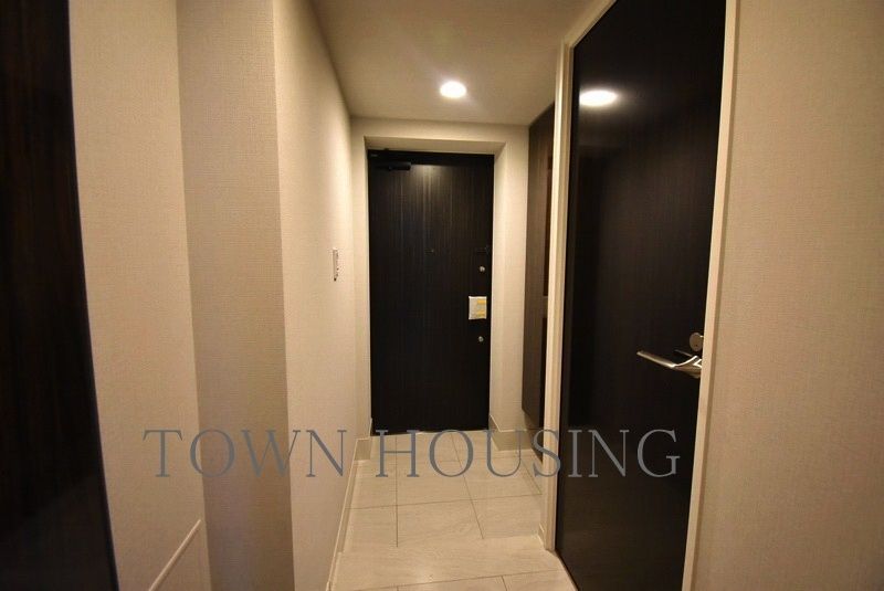 玄関　タウンハウジングレジデンス事業部　恵比寿店・赤坂店までお問…