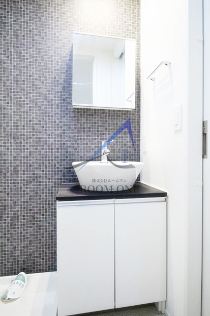 洗面設備　洗面台です。