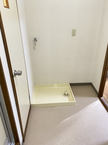 その他設備　洗濯機置場