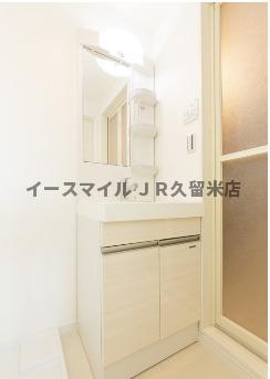 洗面設備　独立洗面化粧台付き