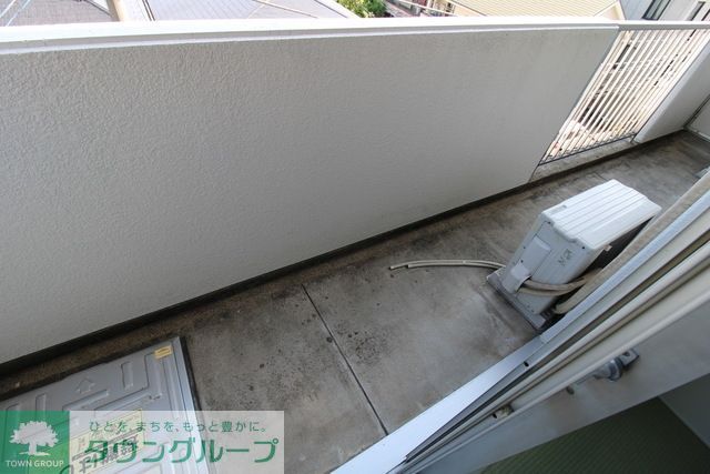 バルコニー　同じ建物のイメージです