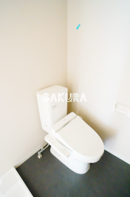 トイレ　嬉しい温水洗浄便座♪