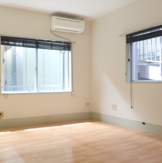 居室・リビング　※別部屋参考写真