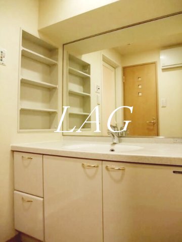 洗面設備　洗面台です。