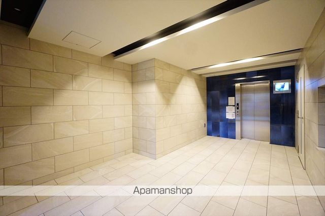 ロビー　ロビー