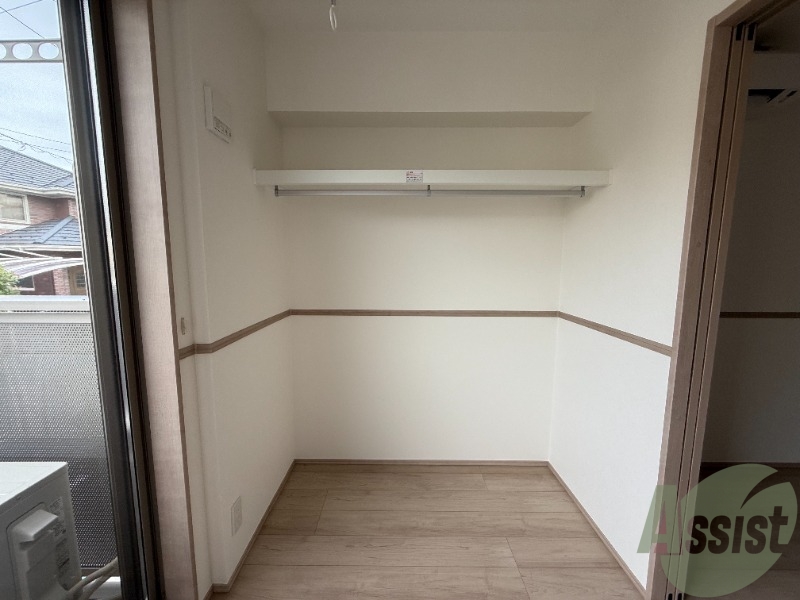収納　収納はコチラ。オープンクローゼットになってます。