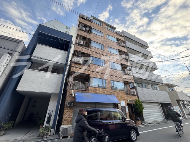 建物外観　外観は落ち着いています