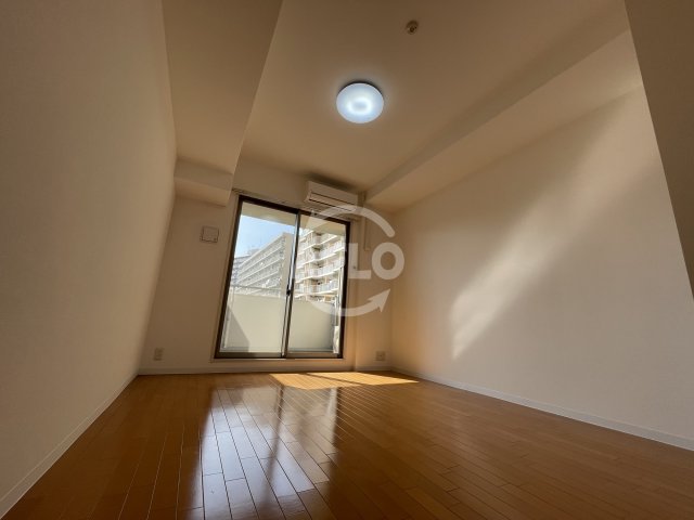 居室・リビング　ルクレ阿波座レジデンス　洋室