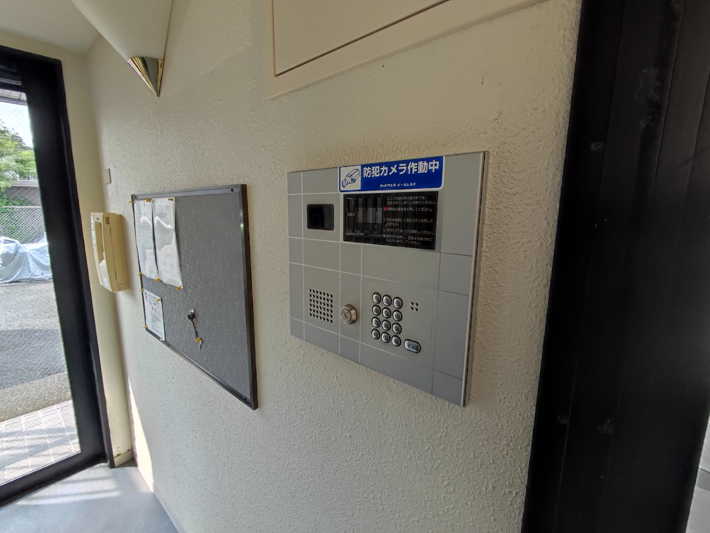 エントランス　オートロック