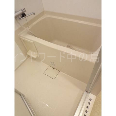 バス・シャワールーム　詳細は、ウィンドワード中の島店までご相談下さい。