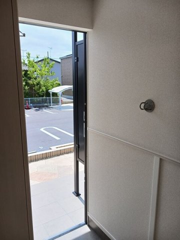 玄関　シンプルで使いやすい玄関です