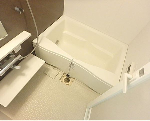 トイレ　※別部屋反転タイプ