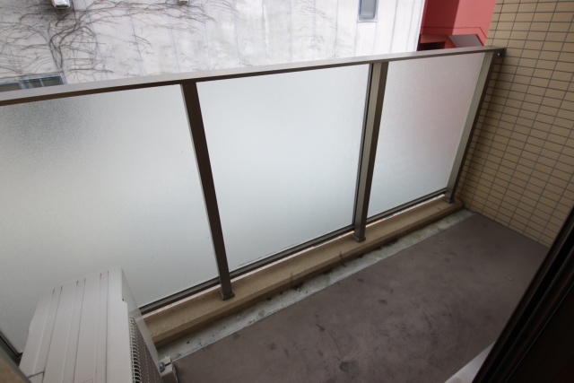 バルコニー　※別室の参考写真の為、現況優先です。