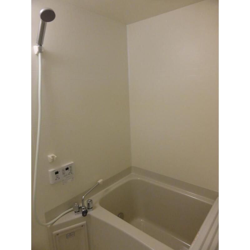 バス・シャワールーム　★★清潔感のあるバスルーム★★