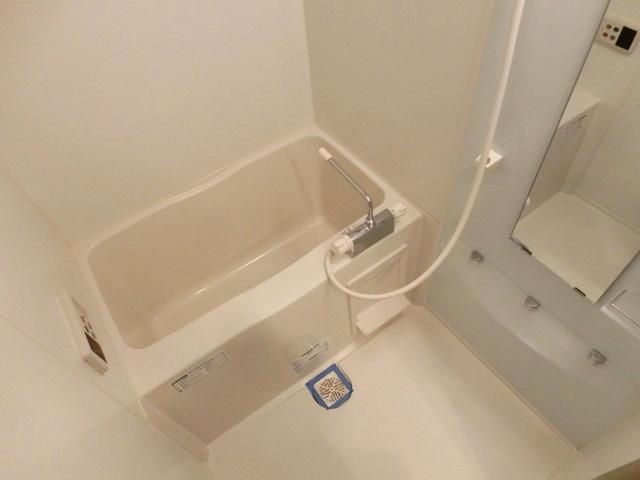 バス・シャワールーム　★浴室乾燥機付バスルーム★