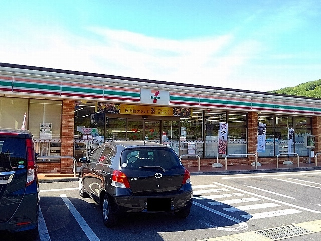 コンビニ　セブンイレブン福山松永バイパス入口店（コンビニ）まで133m