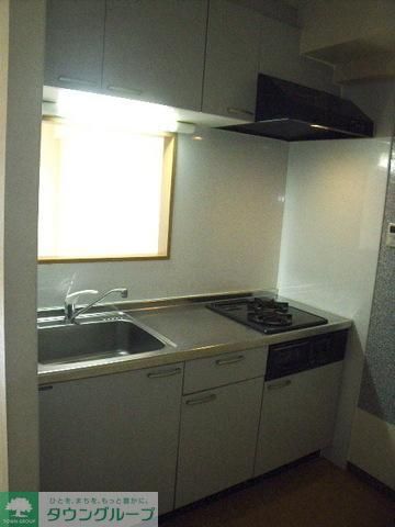 キッチン　コンロ２口システムキッチンです