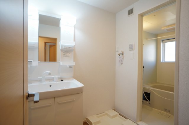 洗面設備　洗面所