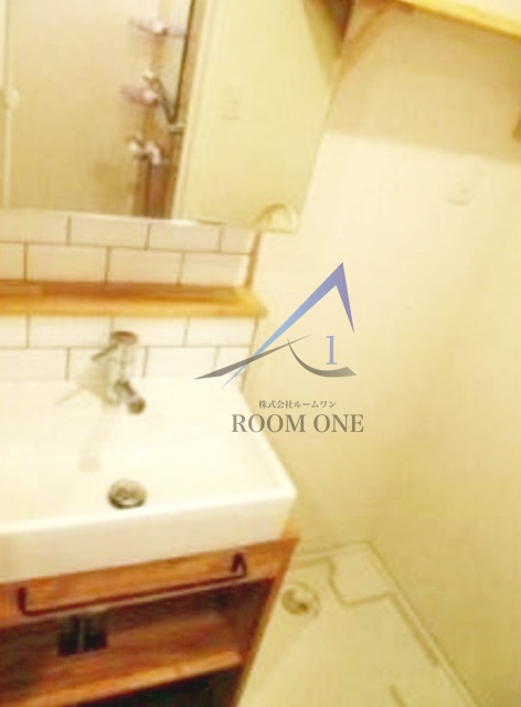 洗面設備　洗面台です。