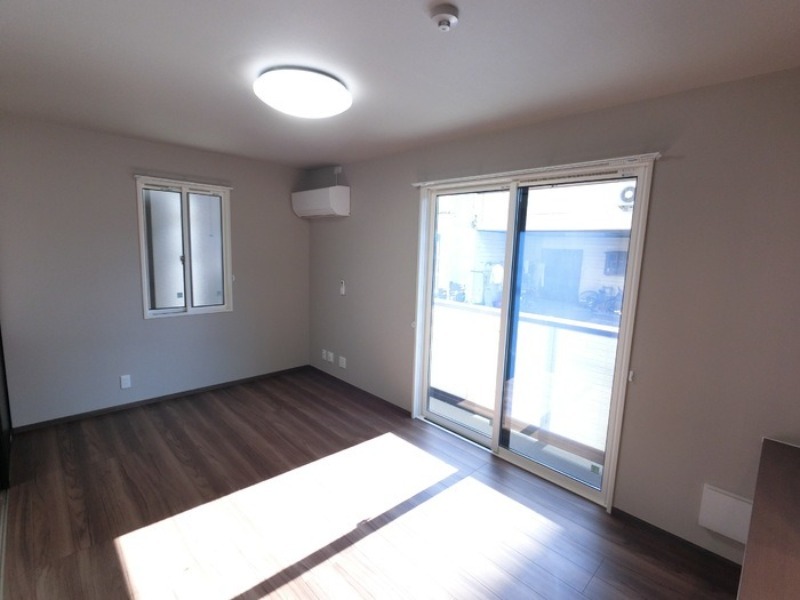 居室・リビング　図面と現状に相違がある場合には現状を優先