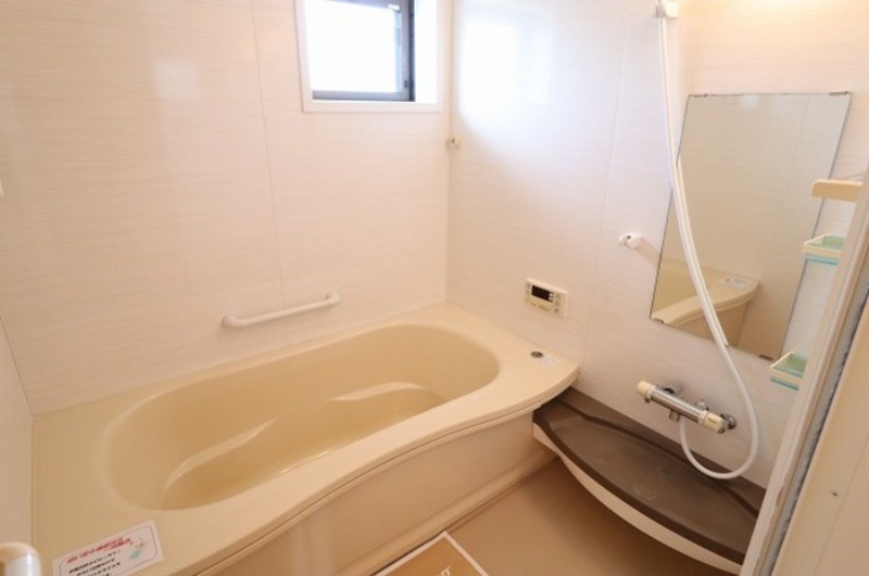 バス・シャワールーム　図面と現状に相違がある場合には現状を優先