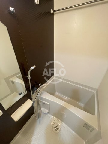 バス・シャワールーム　Luxe田辺　浴室