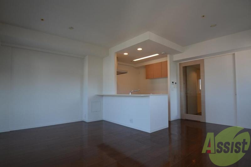 居室・リビング　広いリビングです