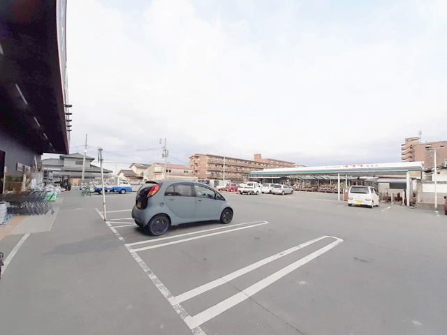 ホームセンター　ナフコ（ホームセンター）まで1300m