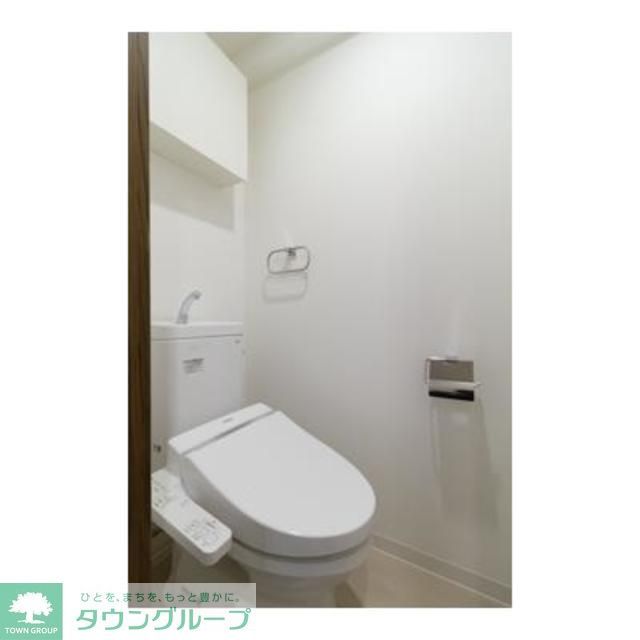 トイレ　※写真は同タイプ住戸です。