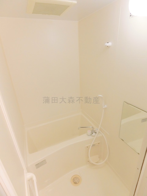 バス・シャワールーム　お湯張り機能付きお風呂