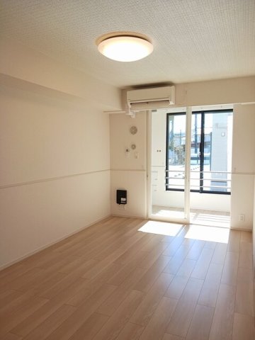 居室・リビング　おしゃれなリビングです