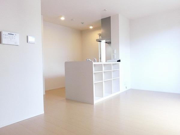 居室・リビング　広々リビング！