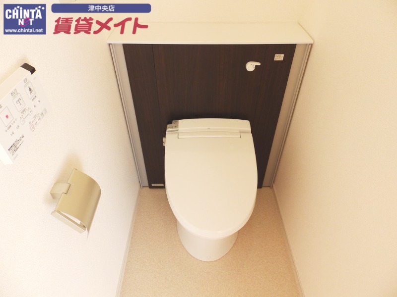 トイレ　同型タイプ画像