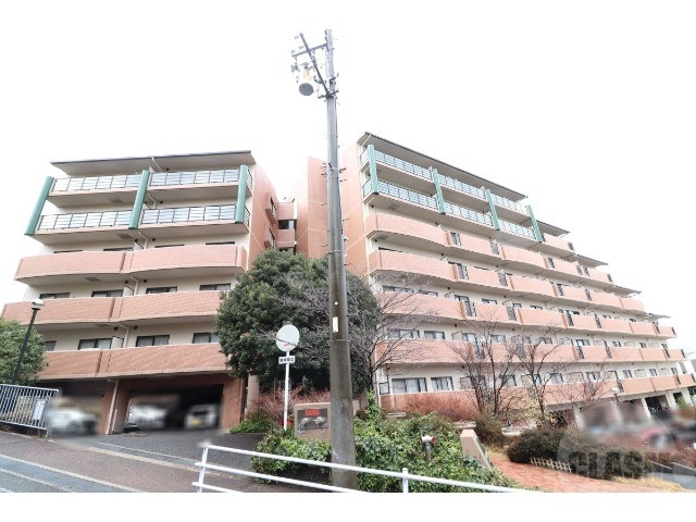 建物外観　綺麗な外観です