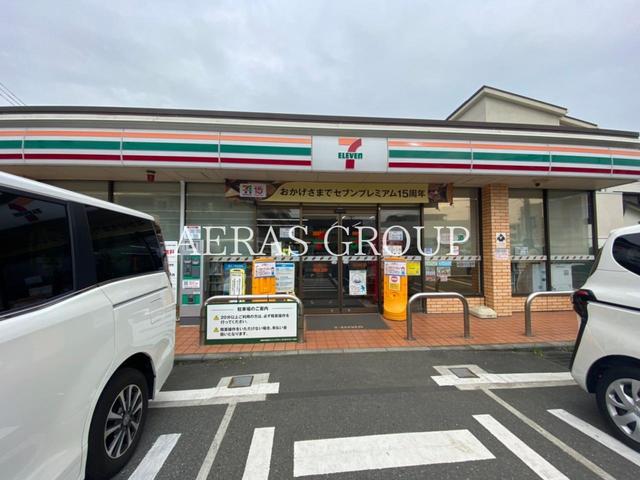 コンビニ　セブンイレブン藤沢辻堂東海岸4丁目店（コンビニ）まで245m