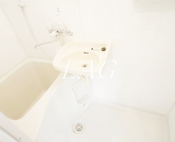 バス・シャワールーム　お風呂です。