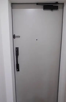 玄関　別タイプ部屋　参考写真です