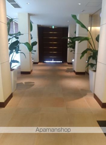 ロビー　ロビー