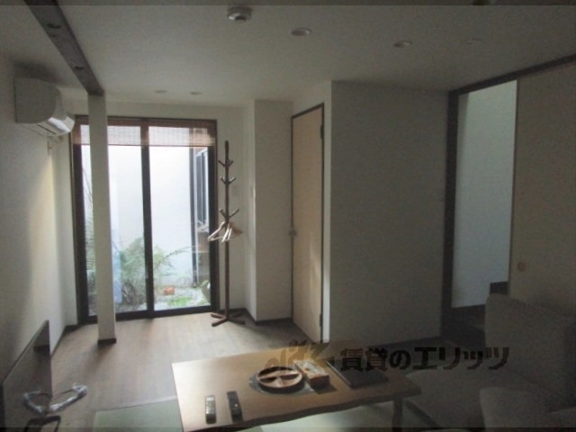 居室・リビング　洋室