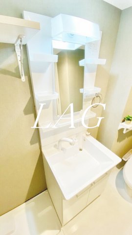 洗面設備　洗面台です。