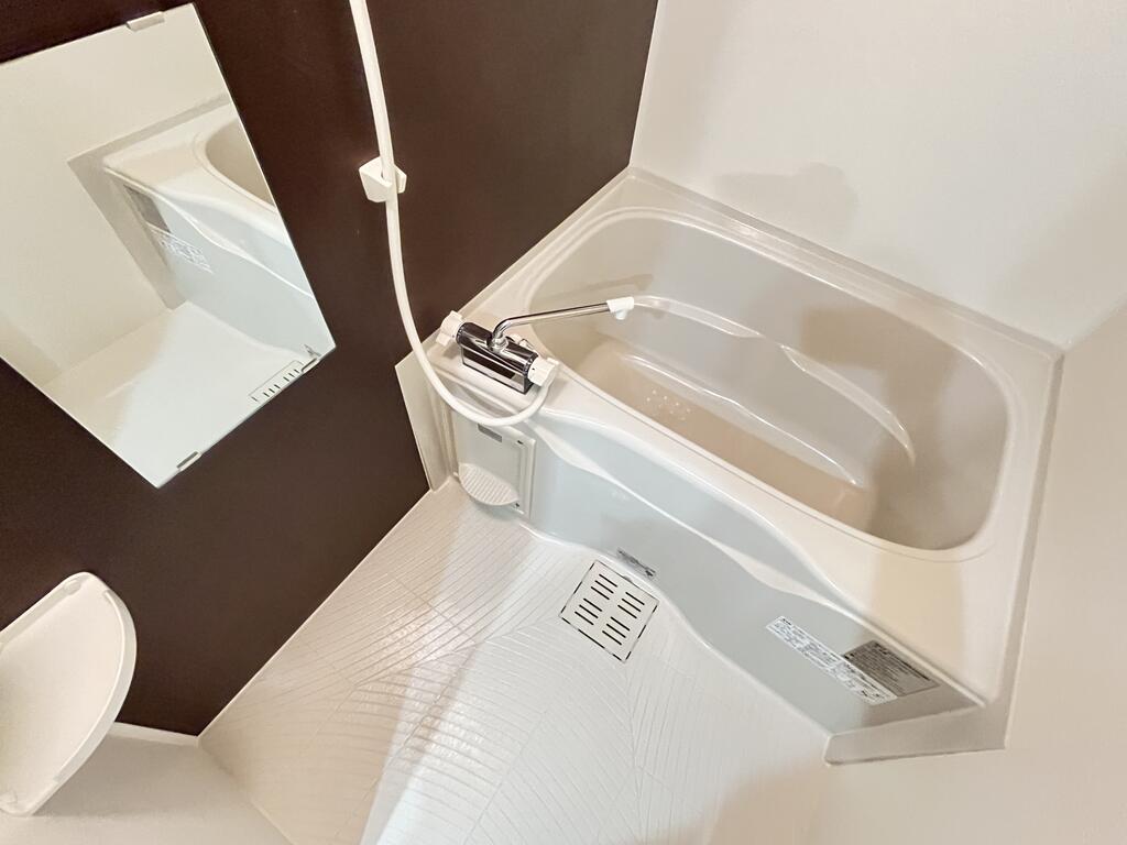 バス・シャワールーム　※同タイプ同モデルの写真を使用